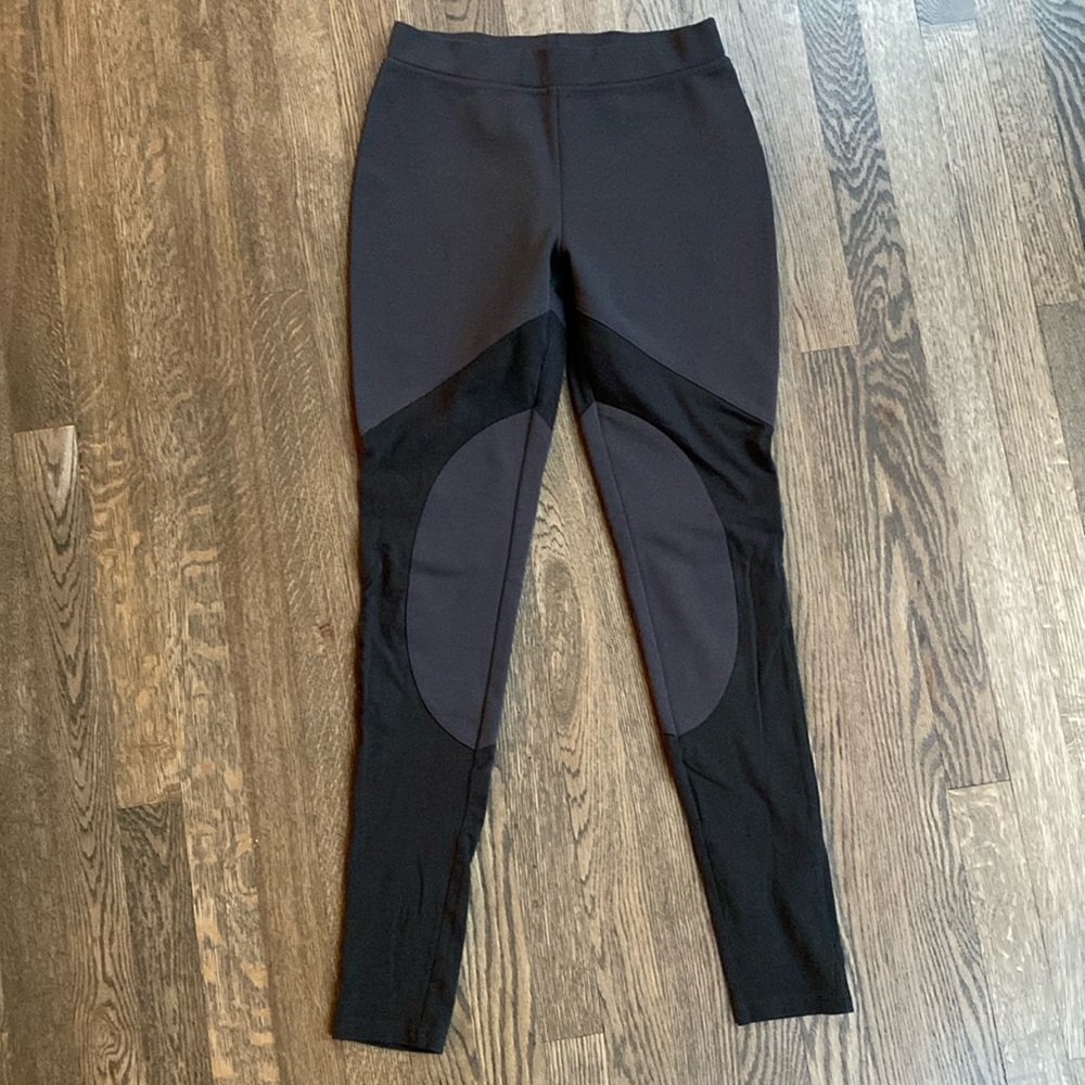 Vena Cava olive green leggings. Size S